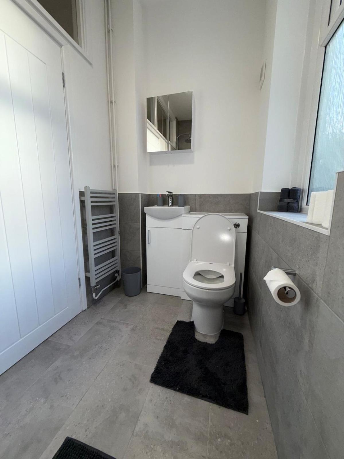 Holiday home Charming 3-bedroom House Cardiff