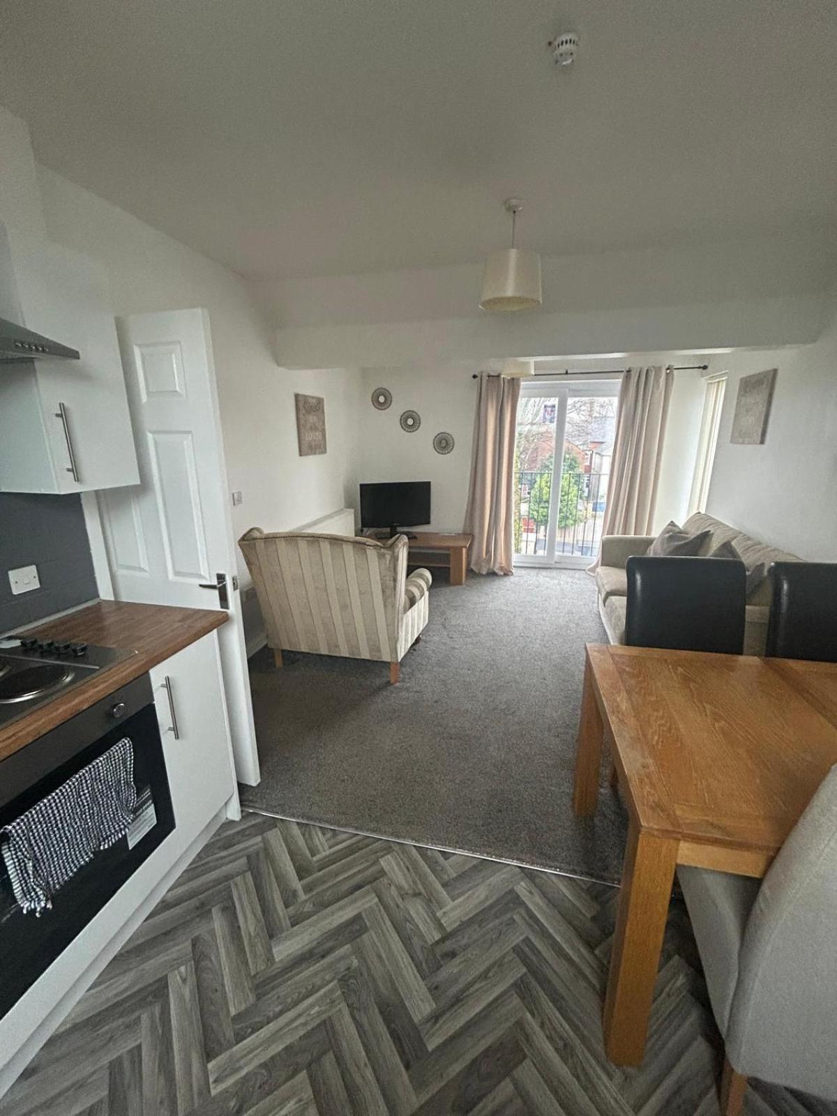 Apartment The Elms - Close To Centre Cardiff
