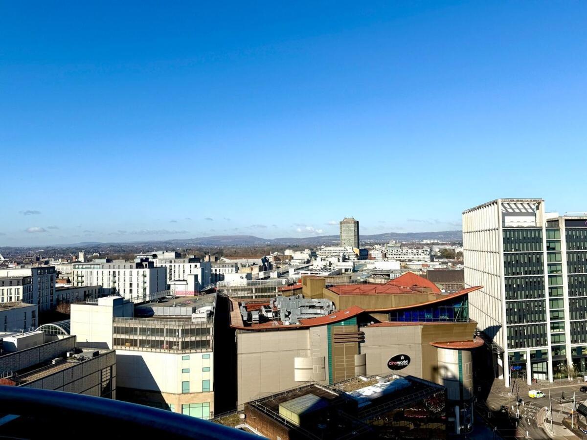 Apartment Skyline Penthouse Free Parking Sleeps 8 Cardiff