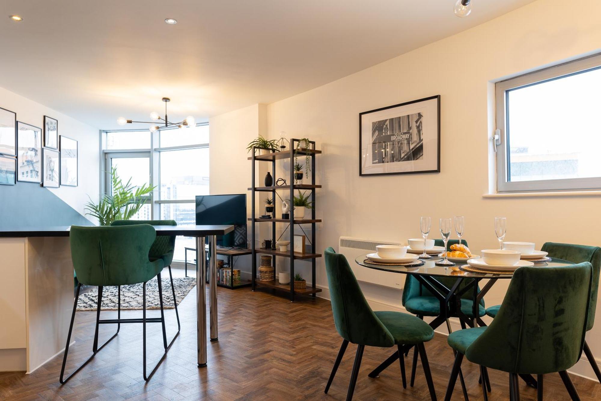 Trendy Centre With Free Parking Apartment *