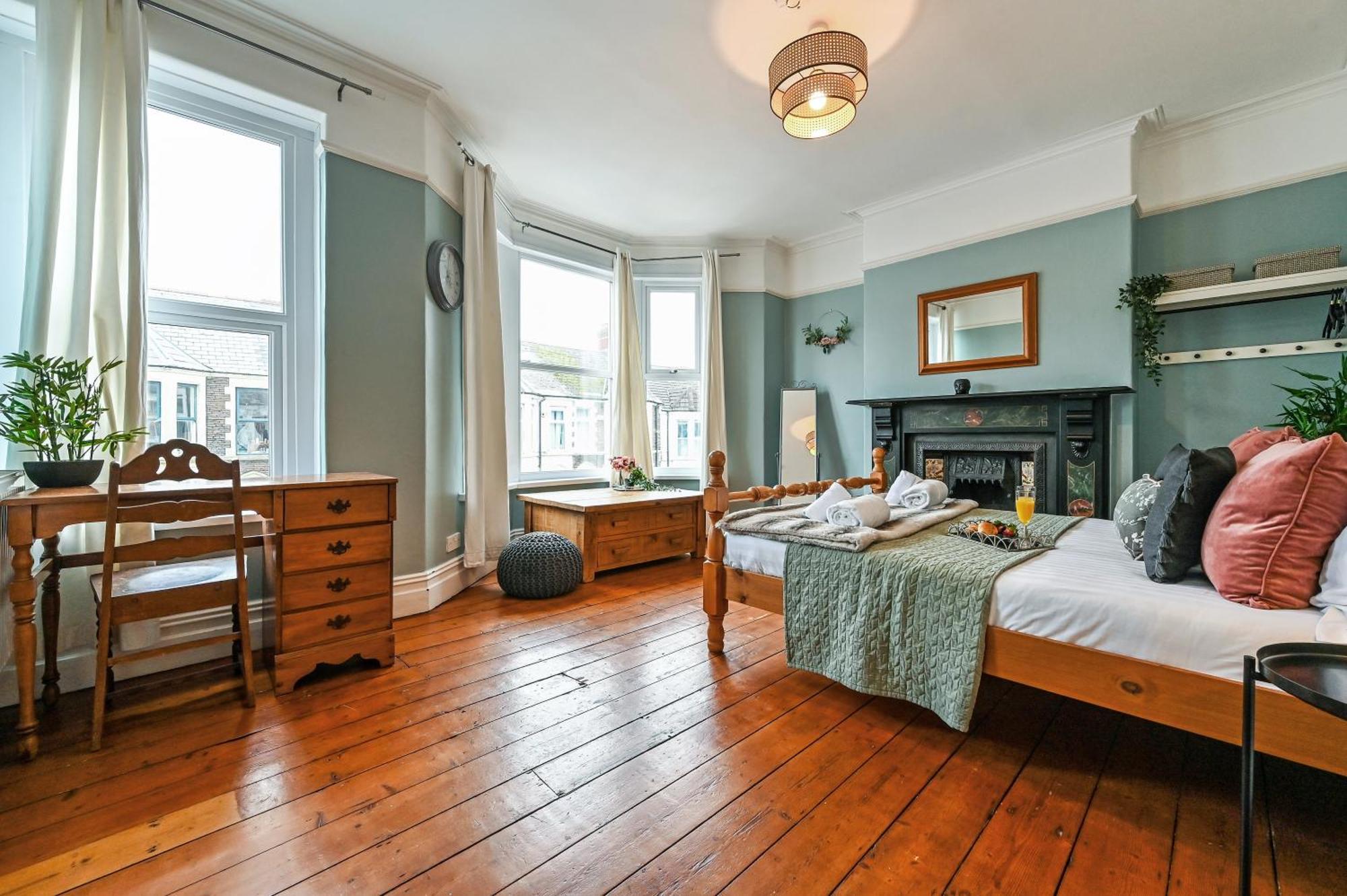 Holiday home Beautiful Townhouse, Great Location - Pet Friendly *