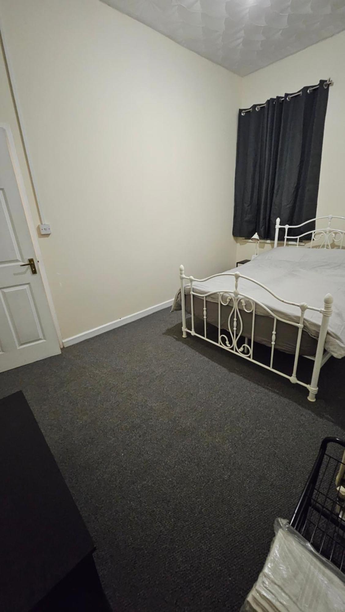 Entire 2 Bedroom Centre & Stadium Cardiff