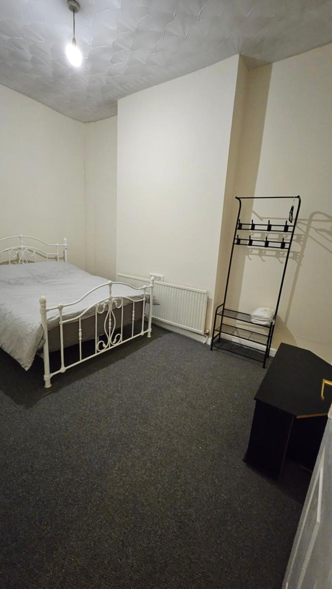 Entire 2 Bedroom Centre & Stadium * Cardiff