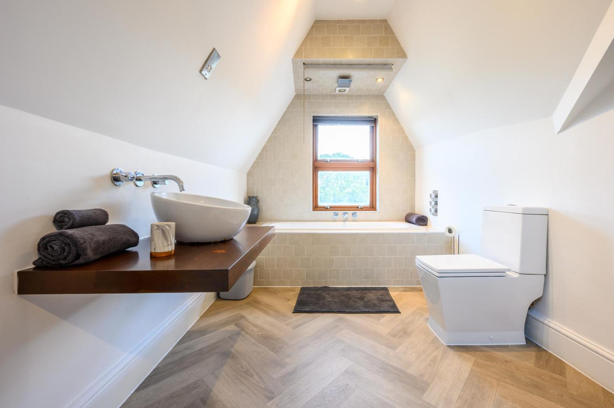 Llandaff Lofts By Ty Sa - 2 Bed With Terrace - Wifi Apartment