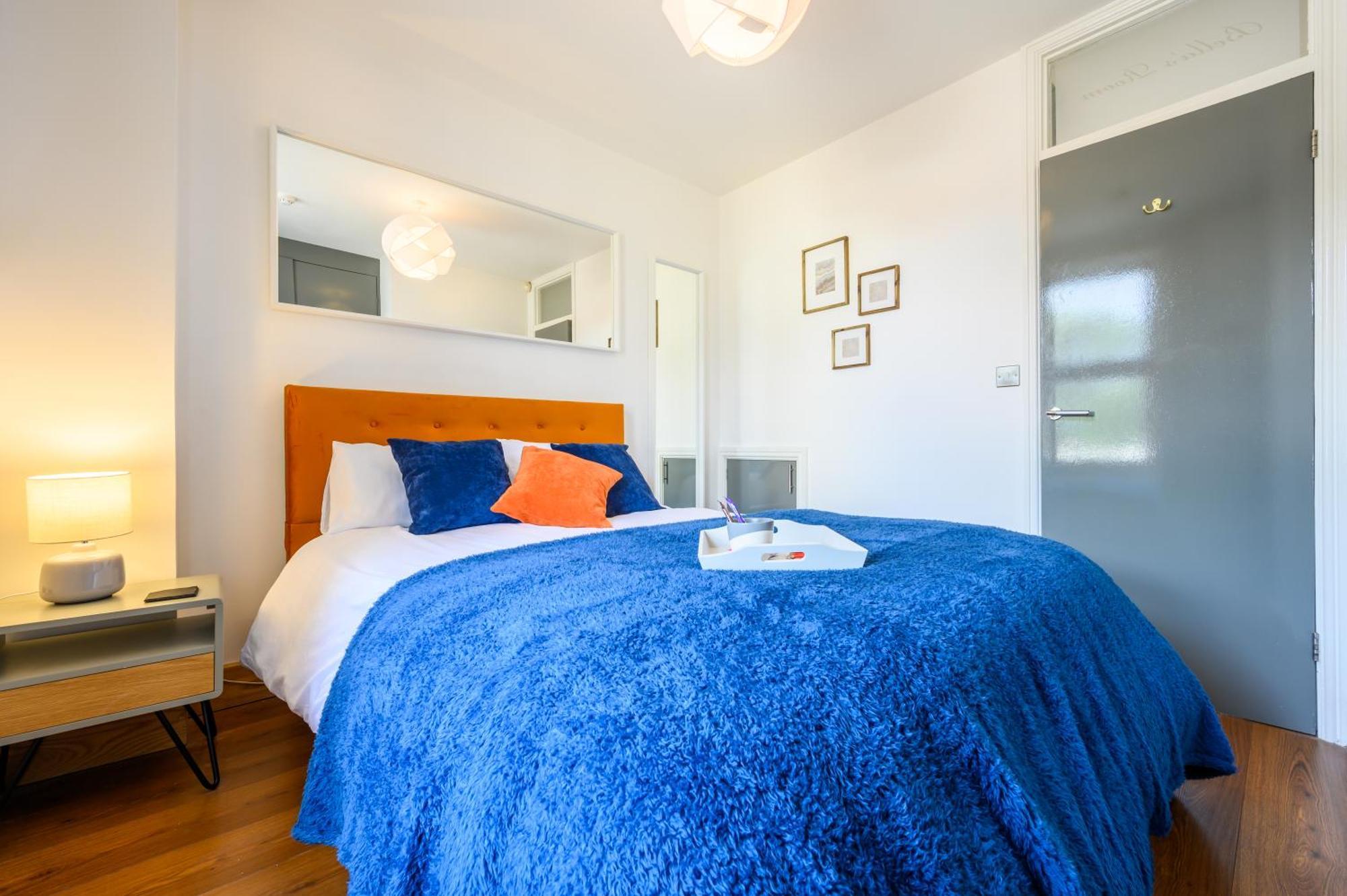 Llandaff Lofts By Ty Sa - 2 Bed With Terrace - Wifi Apartment *