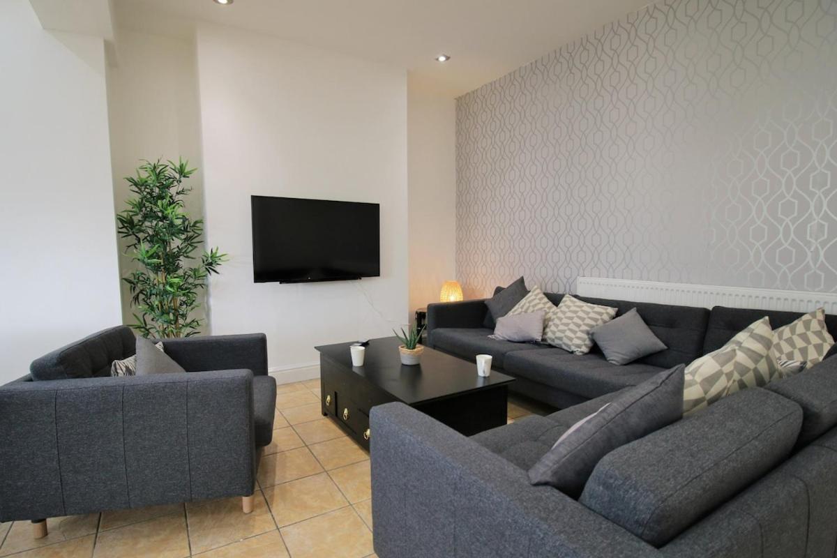 Big Value Big House By Promise Holiday home