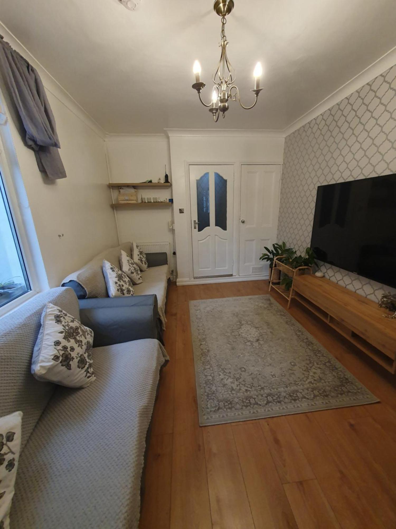 Private Luxury Double In Homestay Cardiff