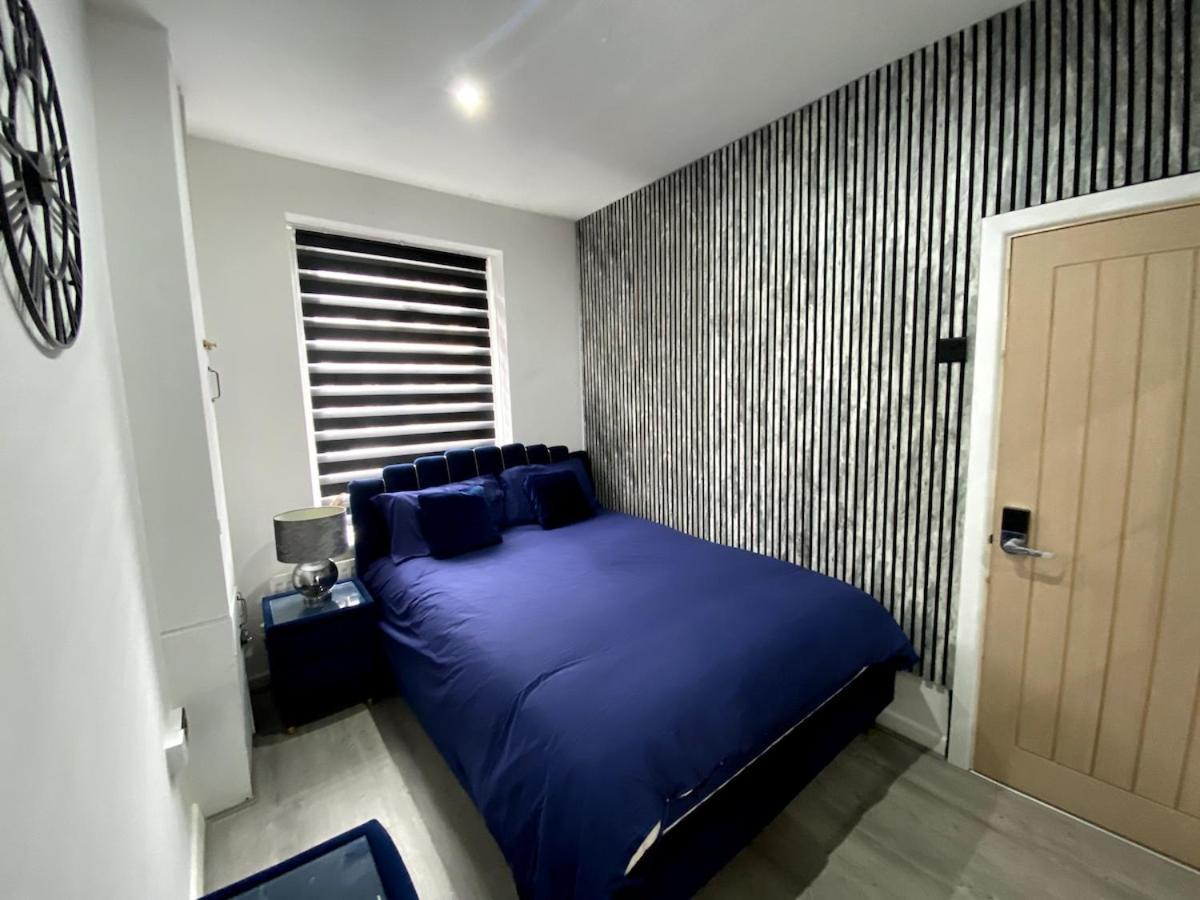 Holiday home Sleeps 8