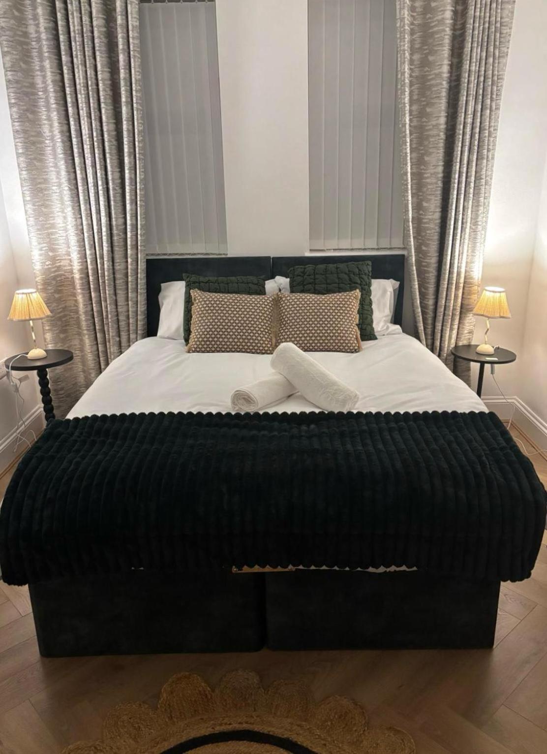 Stylish Flat Near Centre Apartment Cardiff