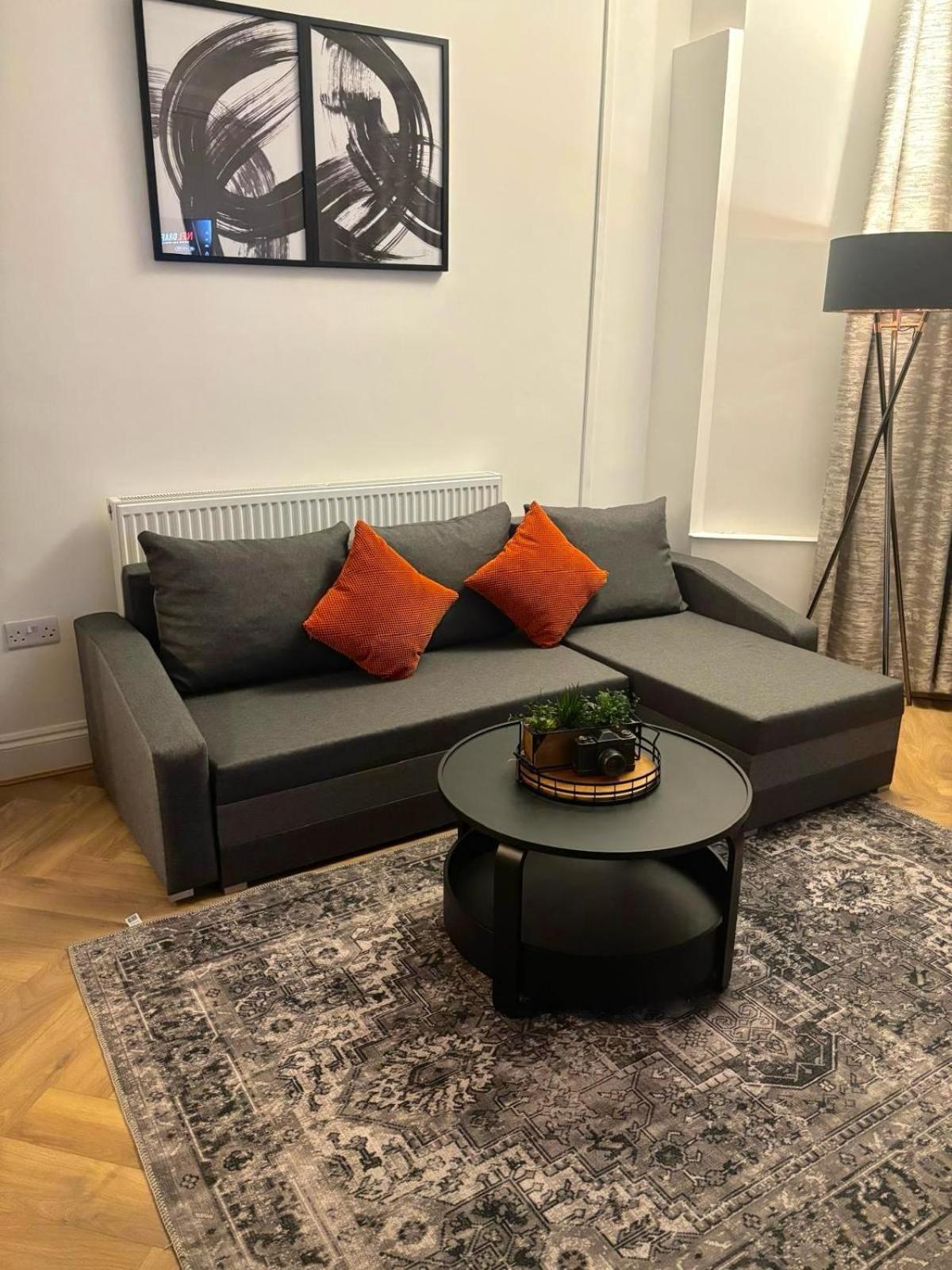 Apartment Stylish Flat Near Centre Cardiff