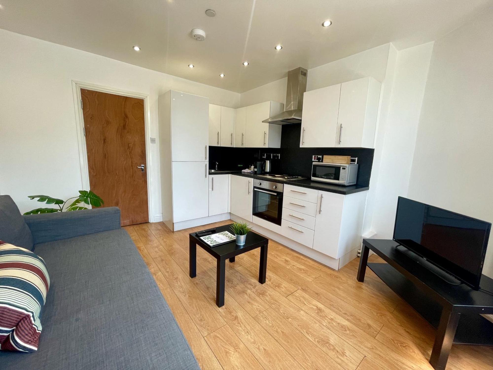 Relax In A Modern By The Centre & Bute Park