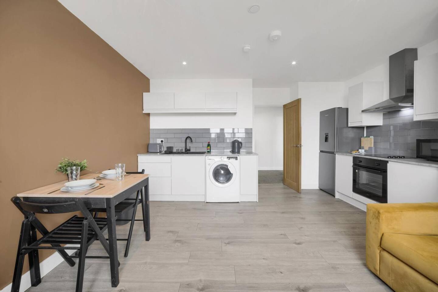 Stylish & Modern - Free Parking - Wifi * Cardiff