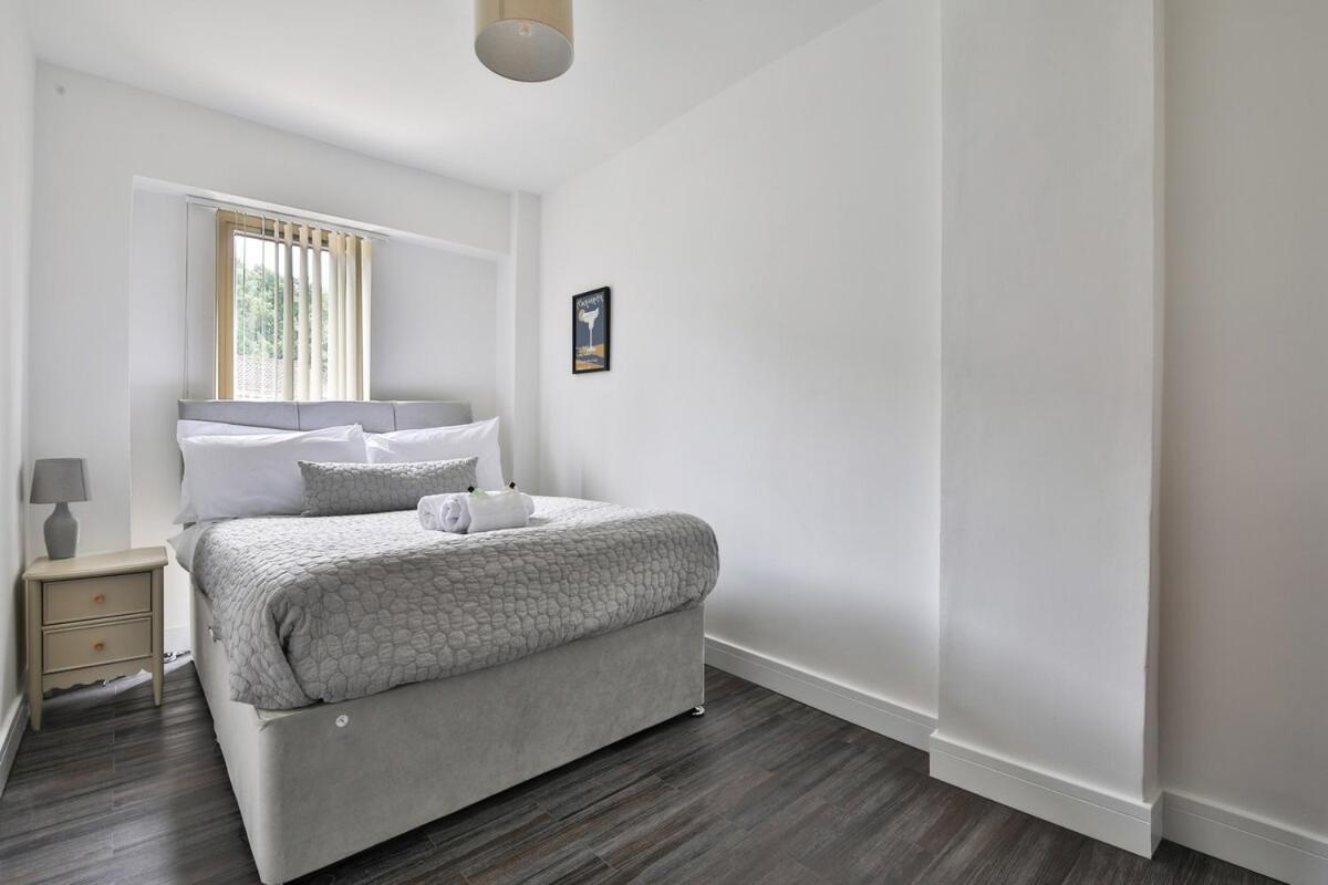 Apartment Roath Park Supermarket, Restaurants & Parking *