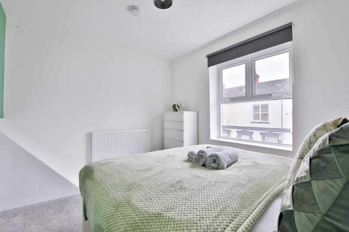 Apartment Urban 2-Bed House - 6 Mins Away From City Centre! Cardiff