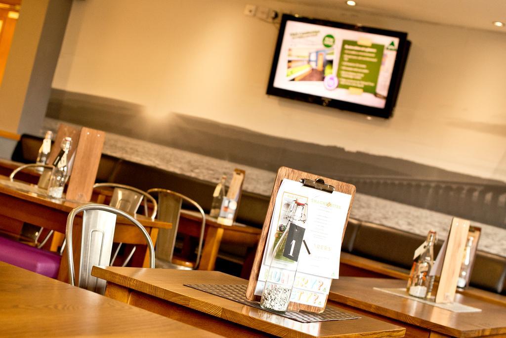 Yha * Cardiff