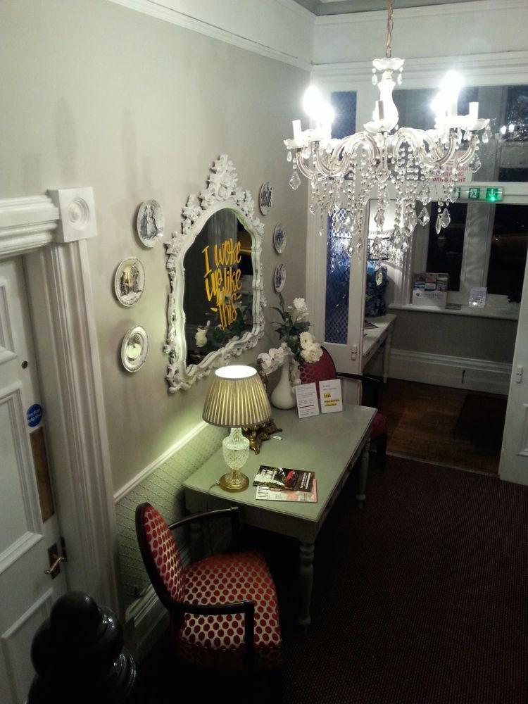 Hotel The Abbey Cardiff