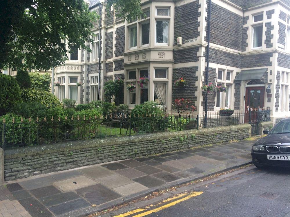 Hotel The Abbey
