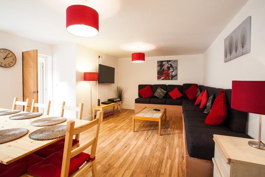 Apartment 1 Fitzhamon Embankment Opposite Principality Stadium - Long Offer Cardiff