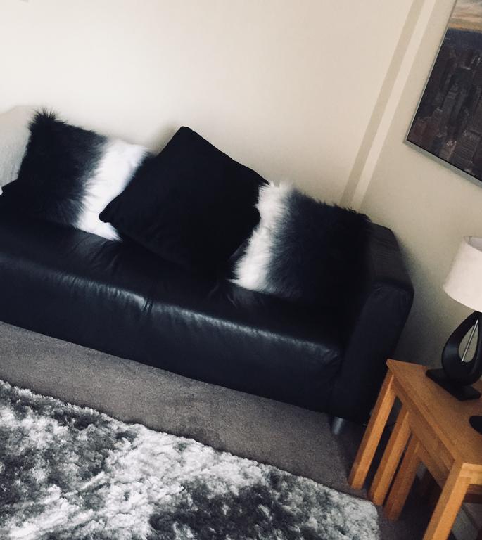 Sky Night Serviced Apartment