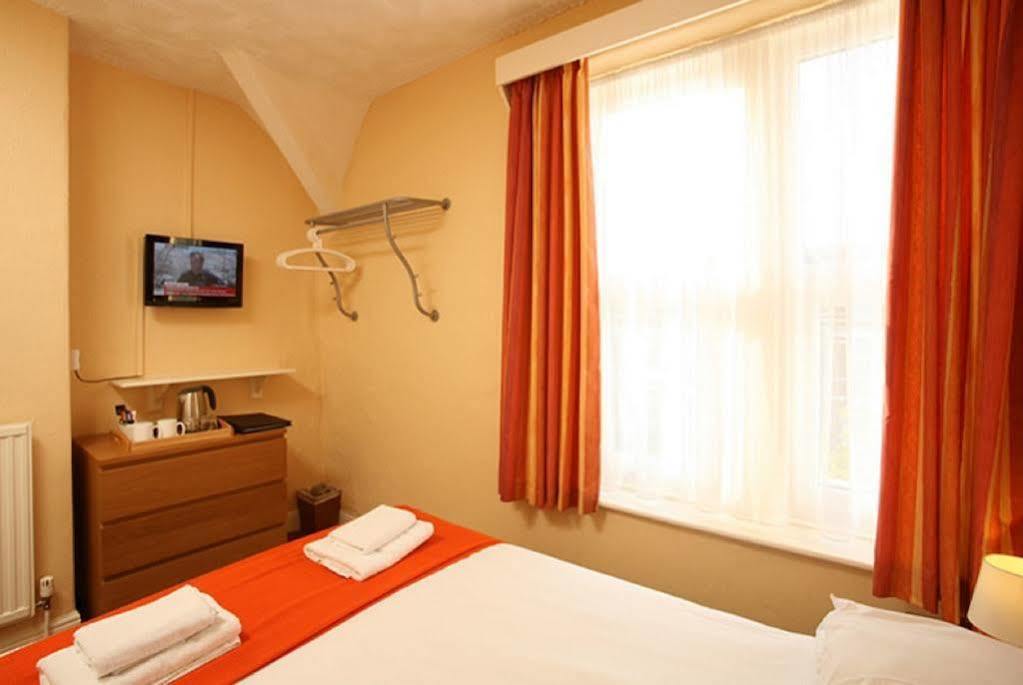 The Avala 3* Cardiff