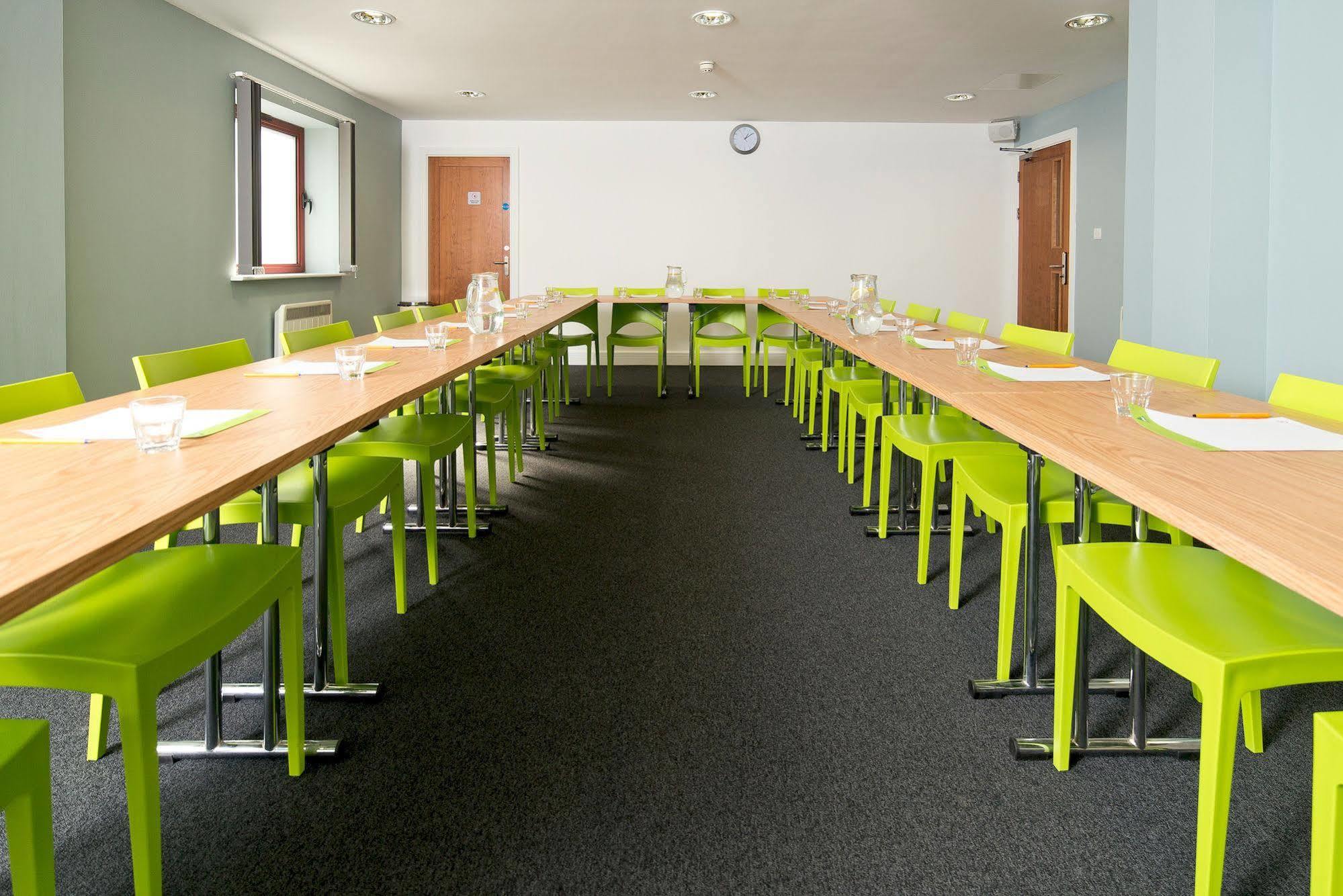 Hostel Yha