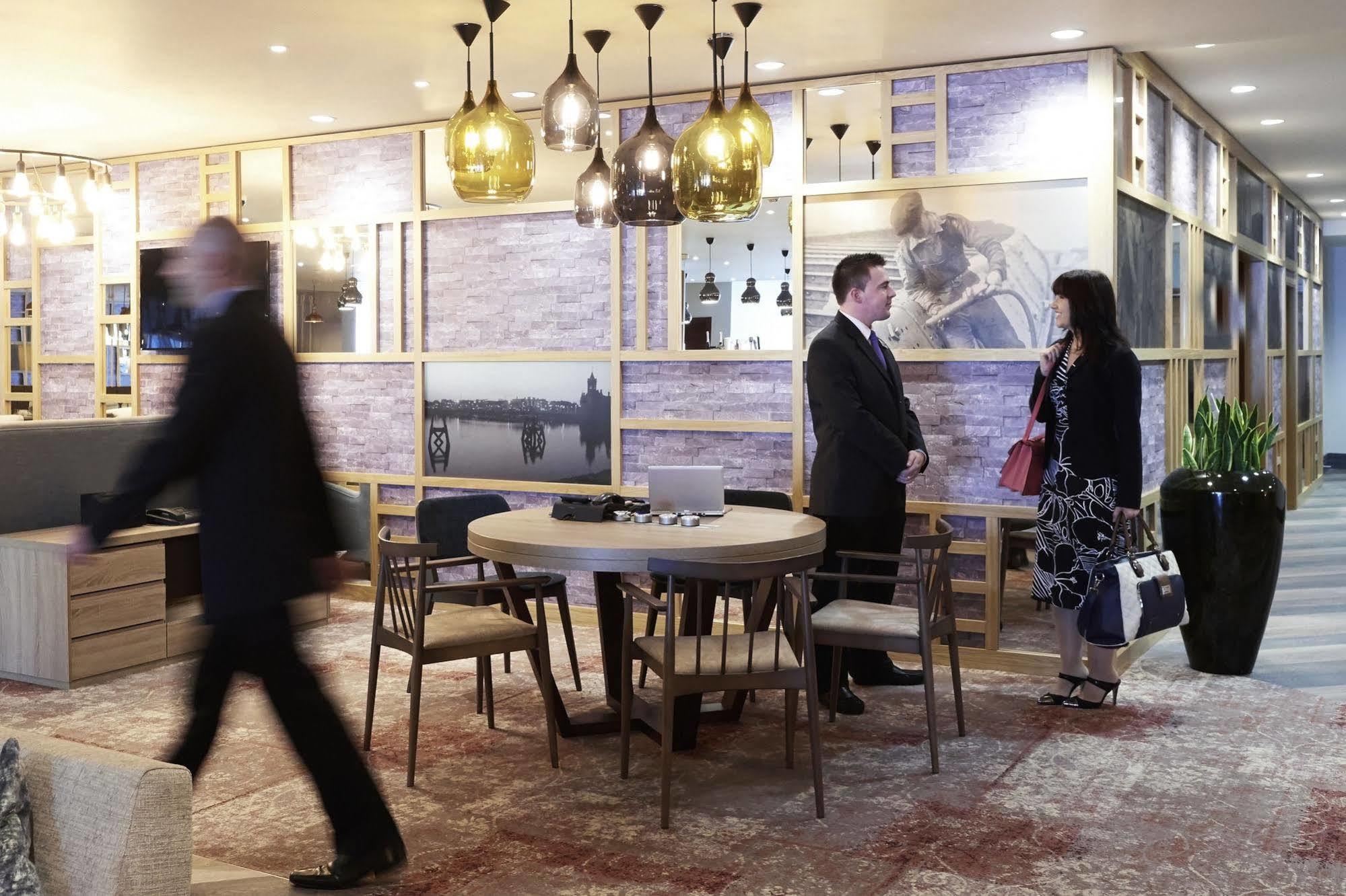 Holland House By Sunday Hotel 4*