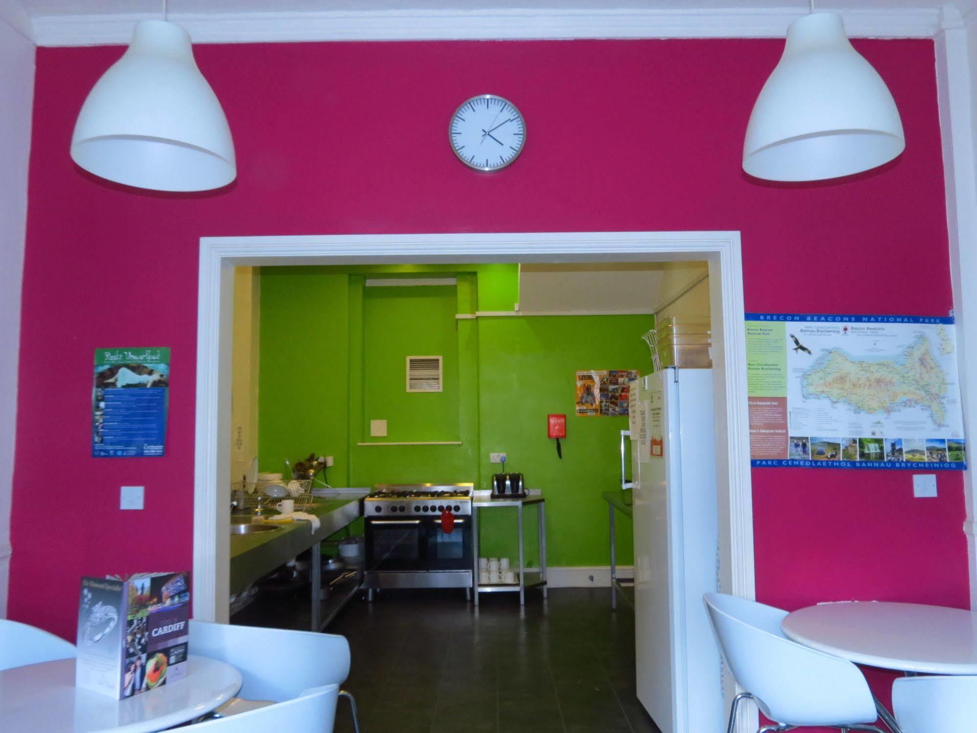Hostel Nosda Studio *