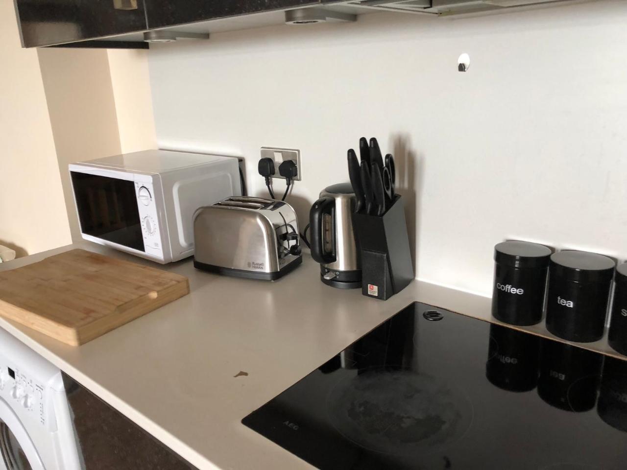 Sky Night Serviced Apartment