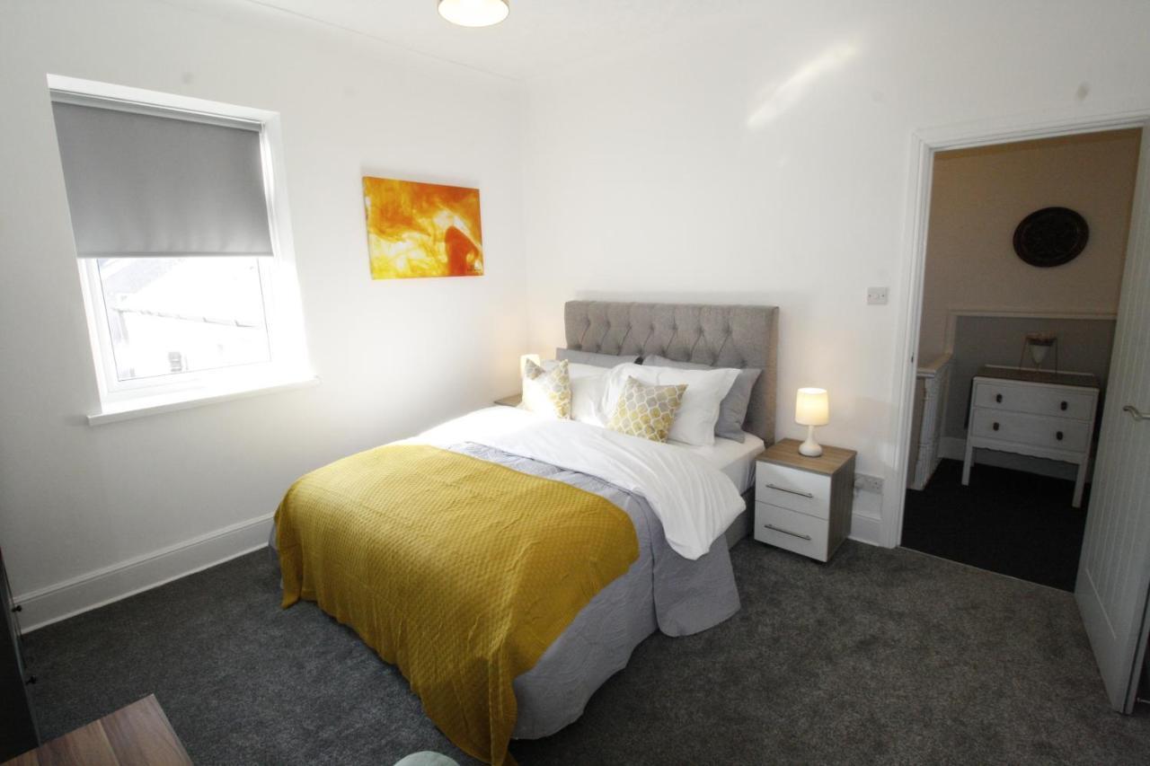 Holiday home Luxurious 4-bed Victorian In The Heart Of *