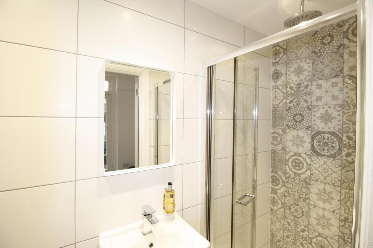Luxurious 4-bed Victorian In The Heart Of * Cardiff