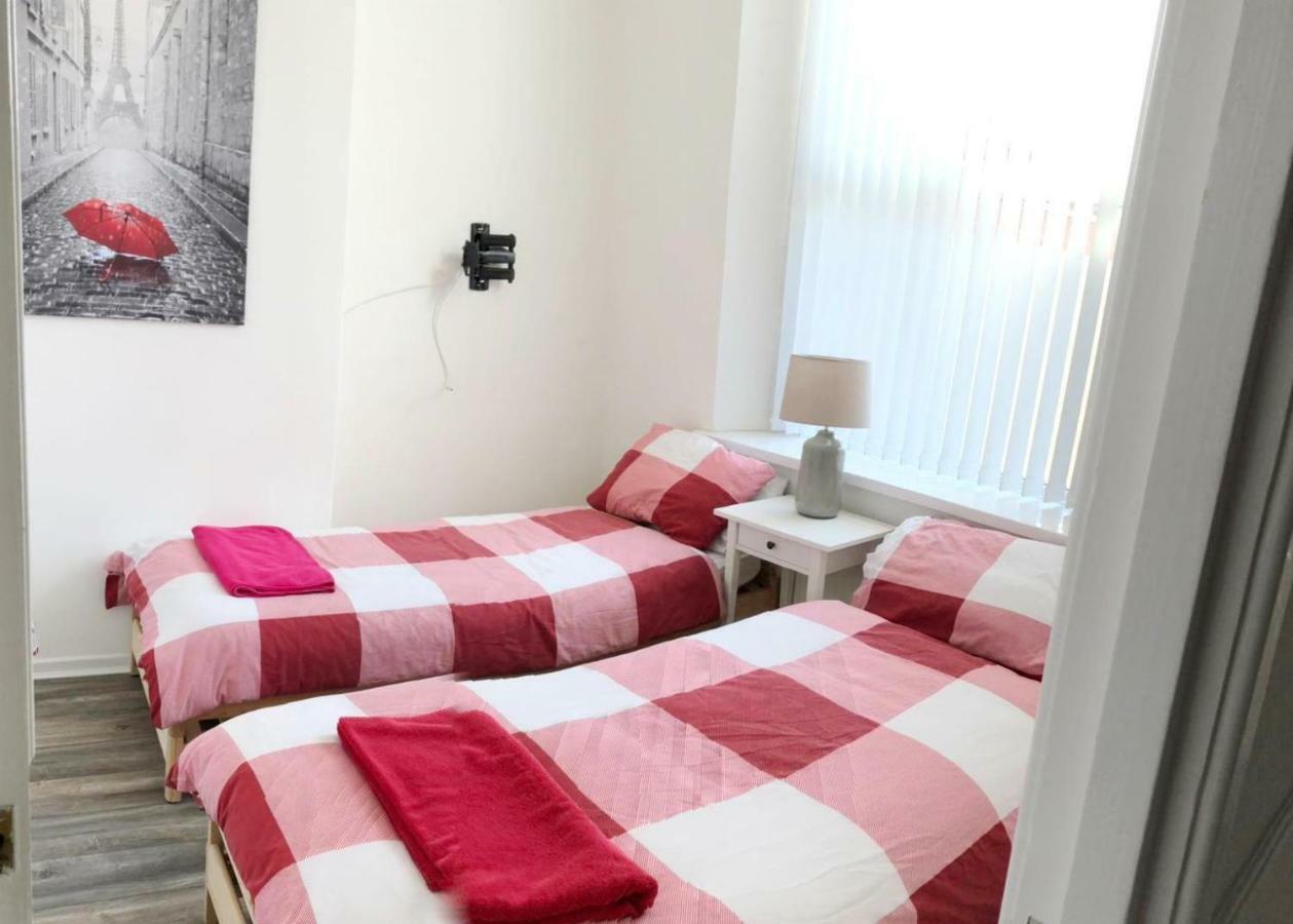 Apartment 3 Fitzhamon Embankment Opposite Principality Stadium - Long Offer Cardiff