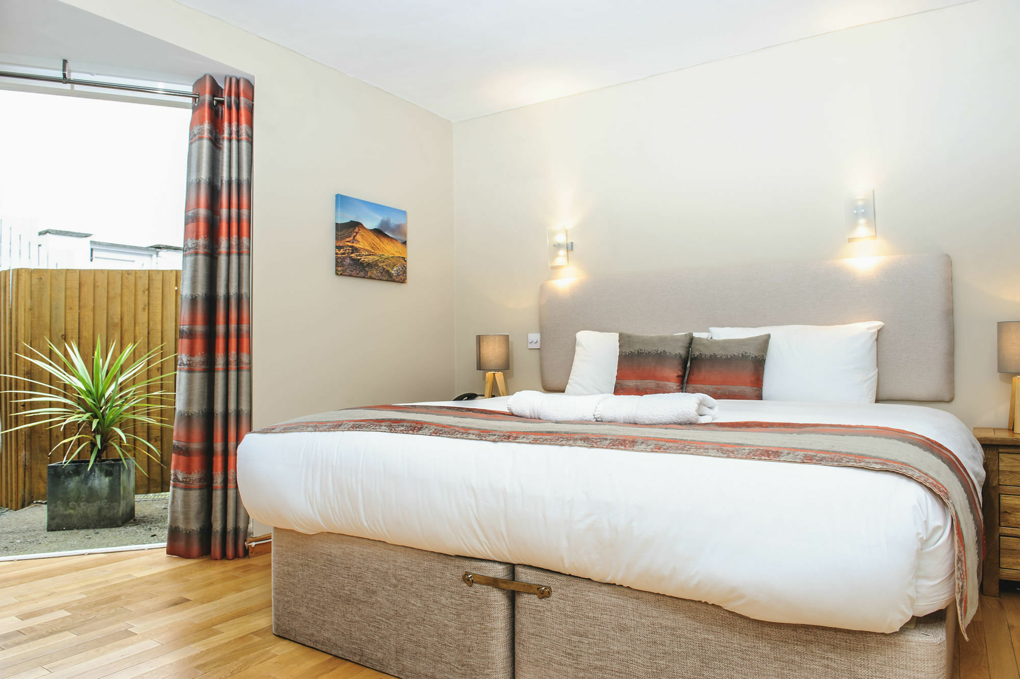 Old Post House 3*