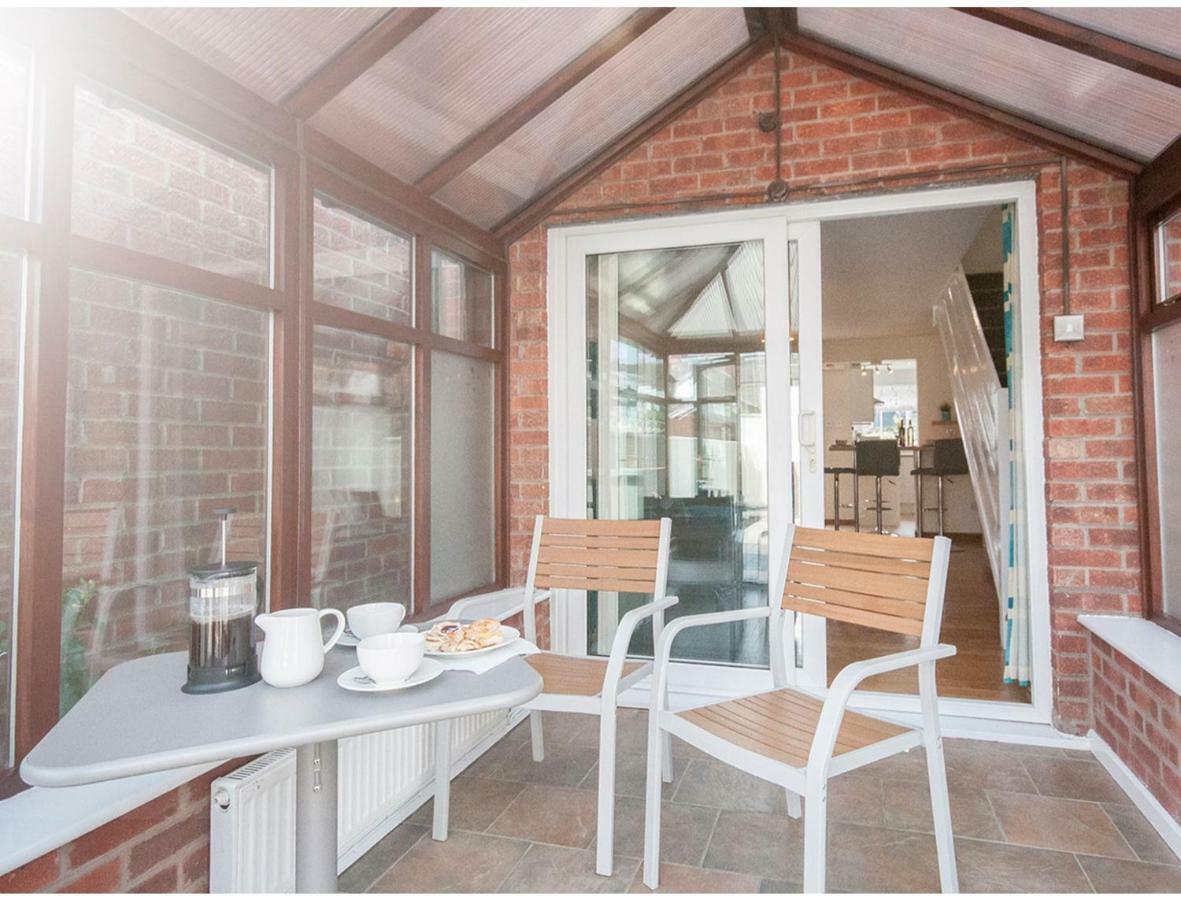 Modern House Close To Stadiums & Centre W/parking * Cardiff