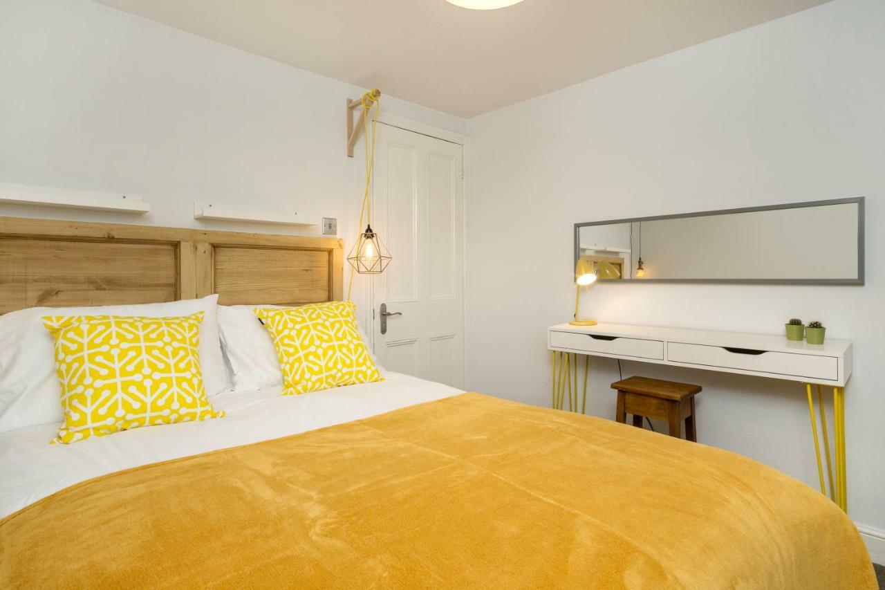 Holiday home House For Families Or Groups Near Centre