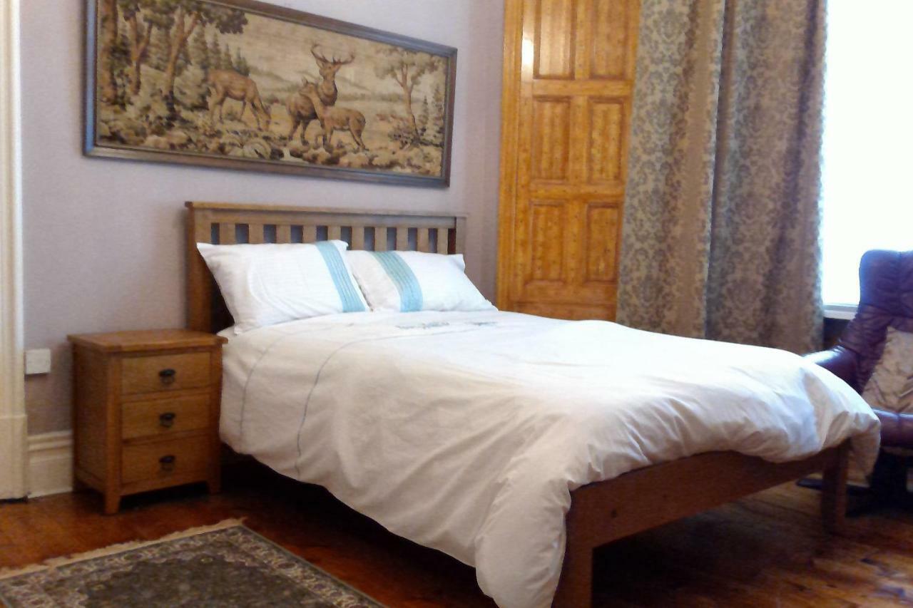Beautiful Victorian House Guest house Cardiff