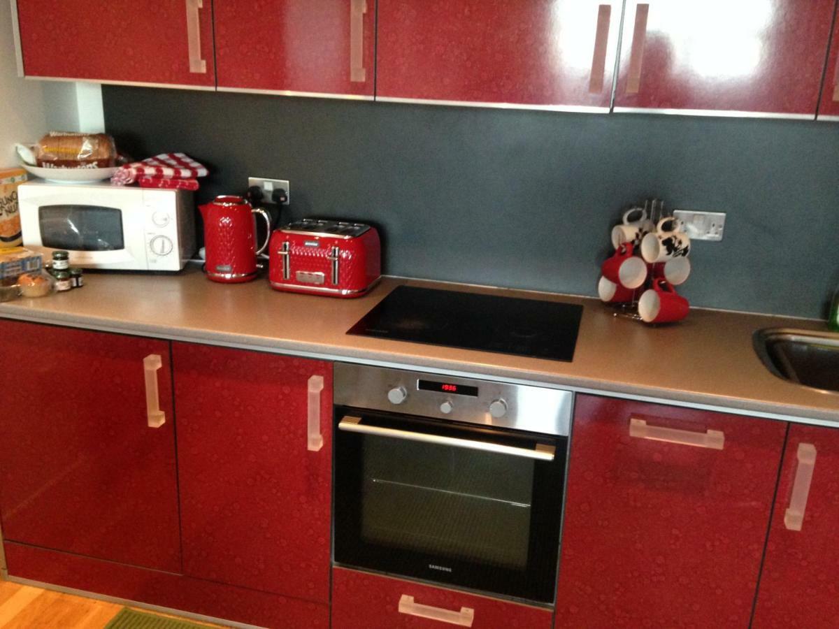Apartment Stunning Spacious City Apartment With Free Parking *