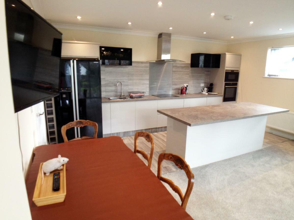 Seaview Holiday home Cardiff