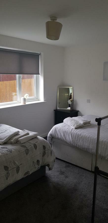 The Elms - Close To Centre Apartment Cardiff