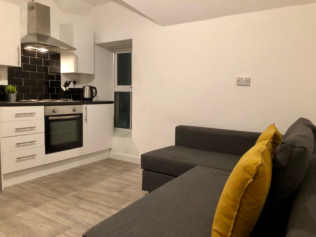Smart Apartment, 5 Mins From Centre Cardiff
