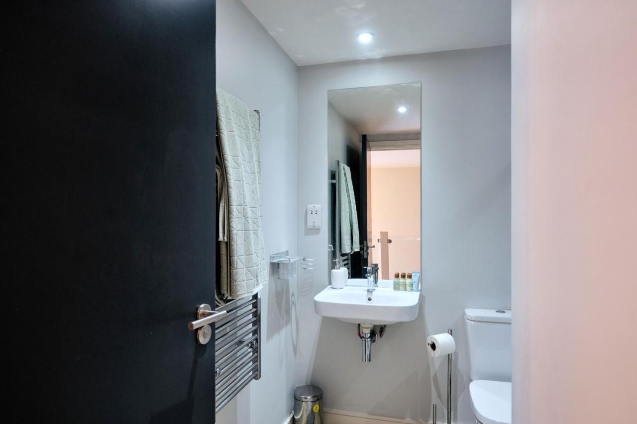 Bay Apartment