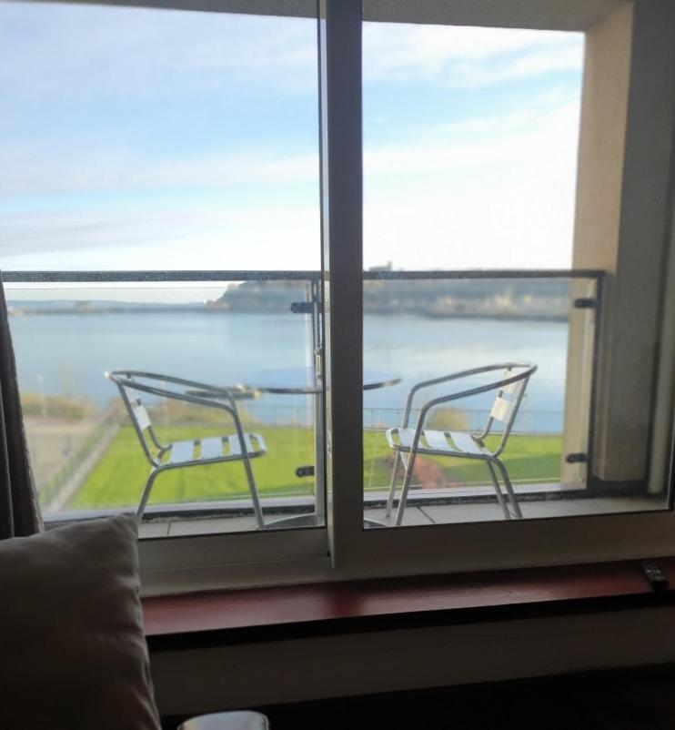 Bayview Sports Village Free Parking & Free Wi Fi Apartment