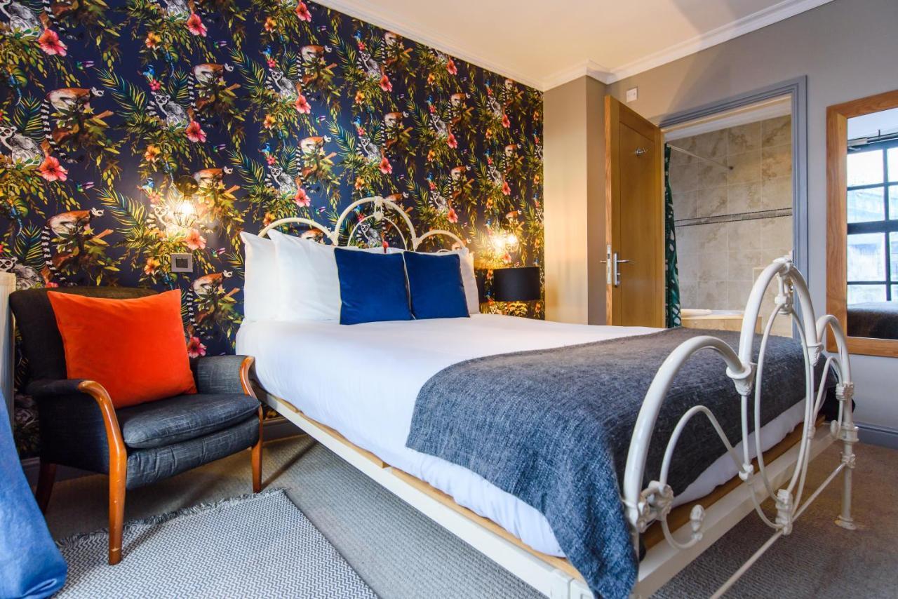 Jolyon's Boutique 4* Cardiff