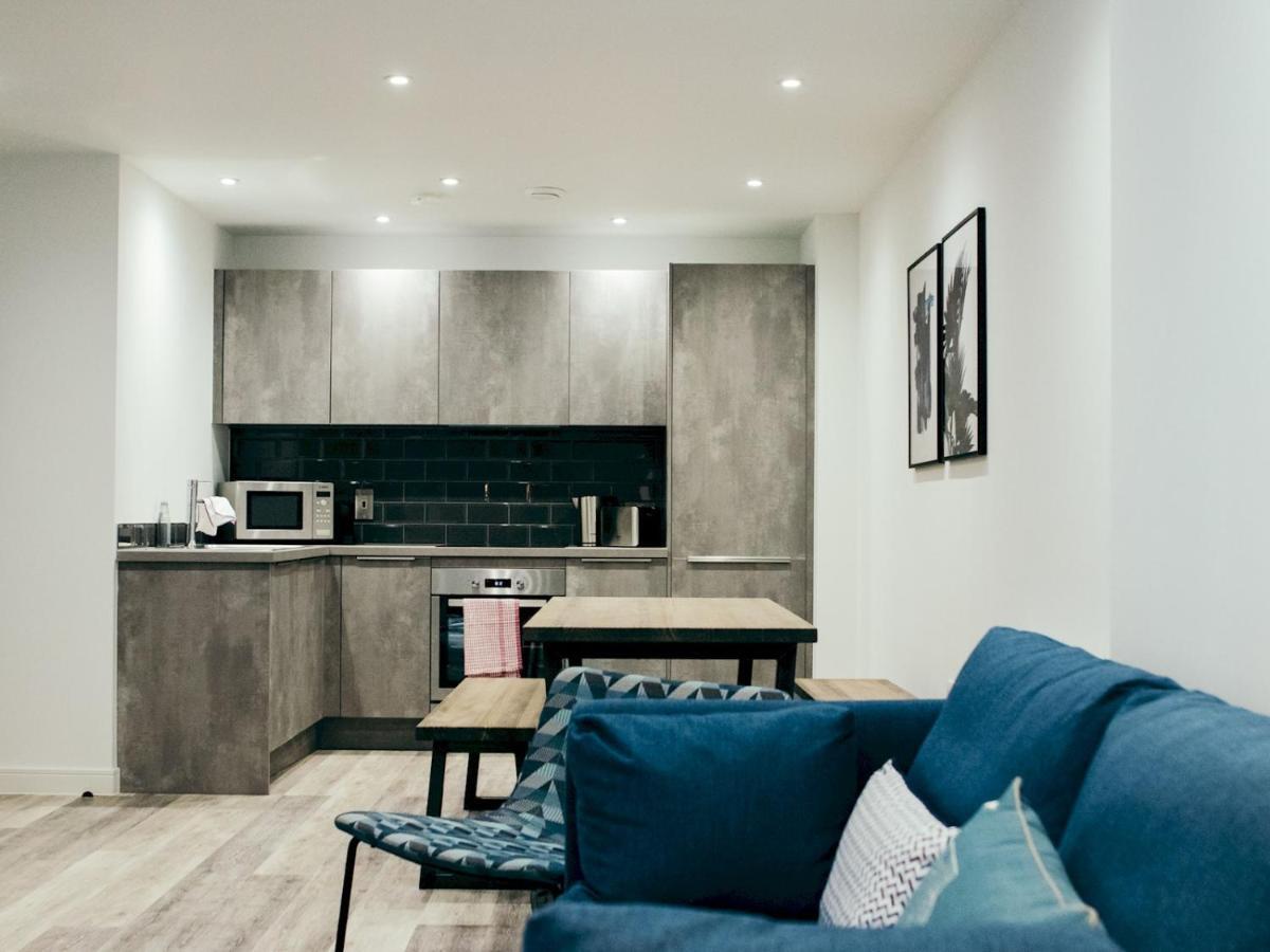 New In Centre & Close To Stadiums * Cardiff