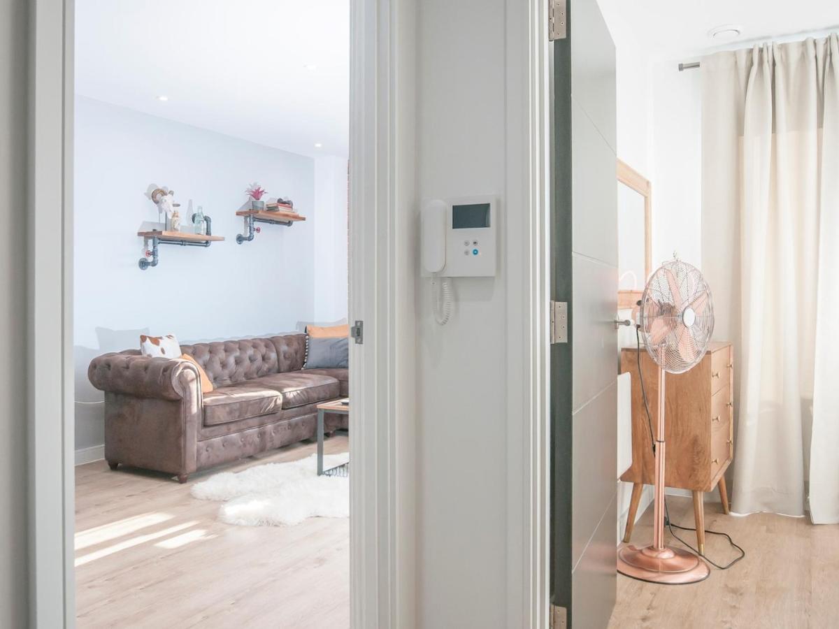 Apartment New Modern In The & Close To Stadiums Cardiff