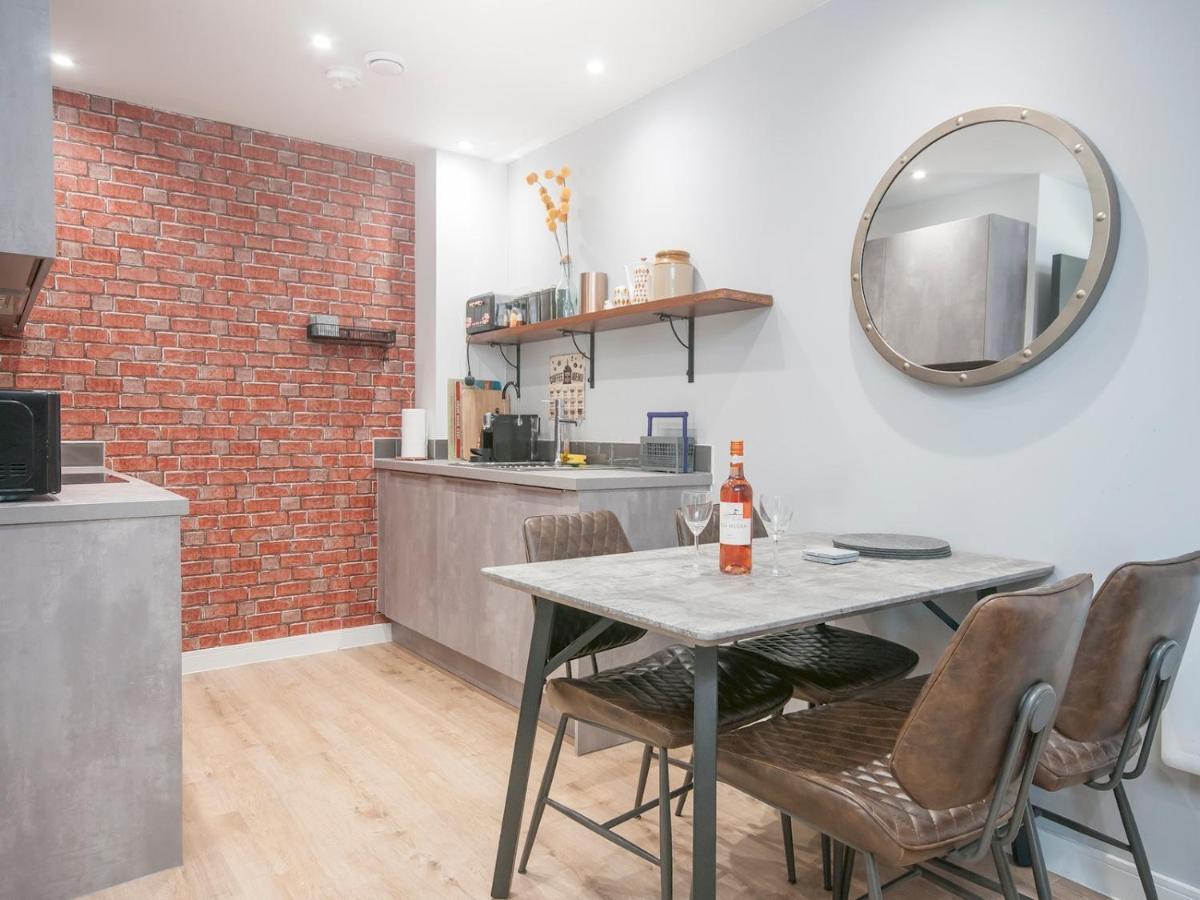 New Modern In The & Close To Stadiums * Cardiff