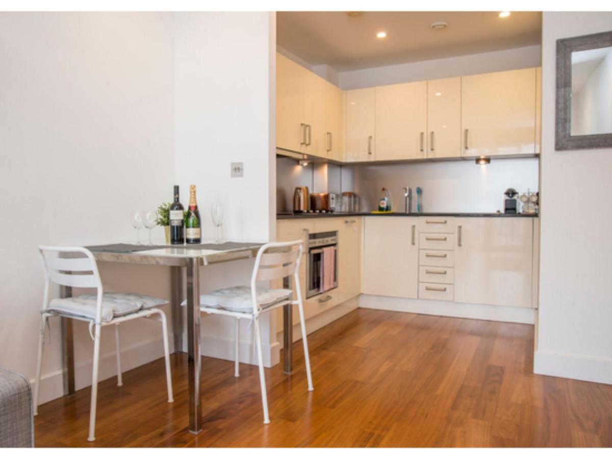 Apartment The In *
