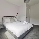 Richmond Apartments By Switchback Stays