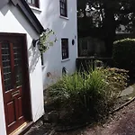The Laurels Bed And Breakfast
