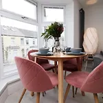 New 2 Bed Comfort - Functional - Secure - Private