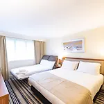 Holiday Inn Cardiff North M4 Jct 32, An Ihg Hotel